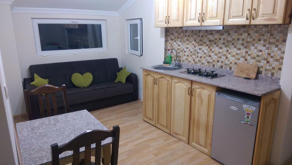 Apartments Komakhidze 68 Batumi Ngoại thất bức ảnh