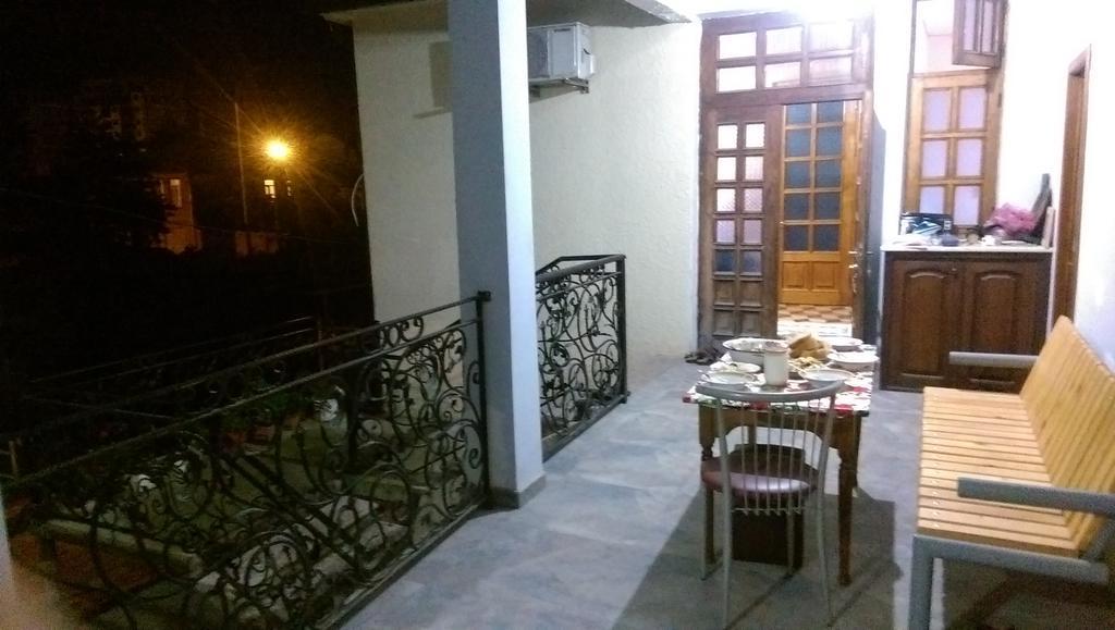 Apartments Komakhidze 68 Batumi Ngoại thất bức ảnh