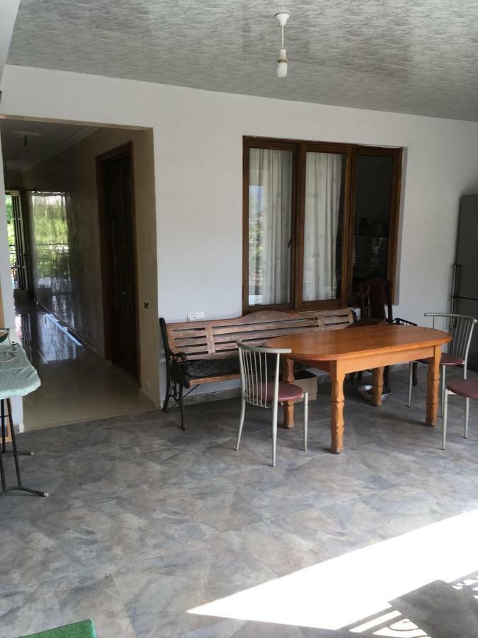 Apartments Komakhidze 68 Batumi Ngoại thất bức ảnh